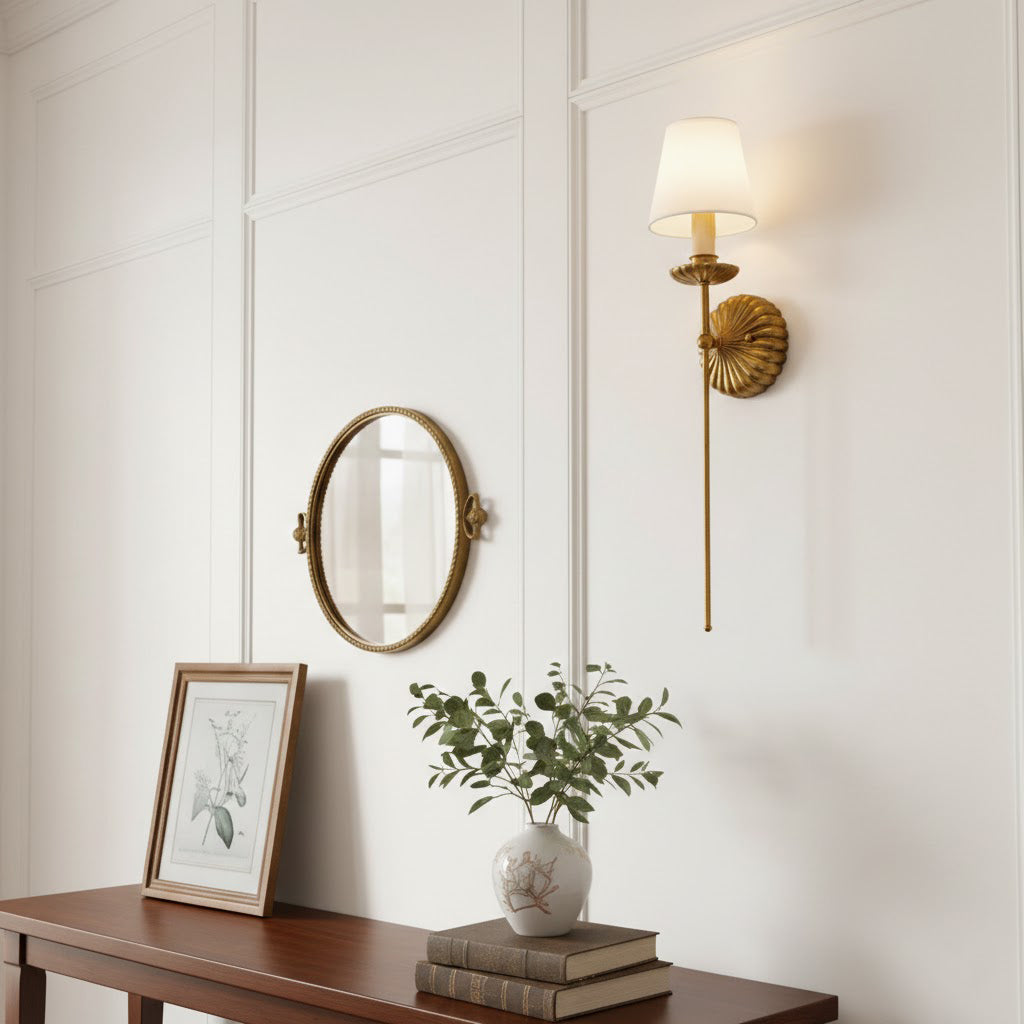 Oriyn Wall Lamp