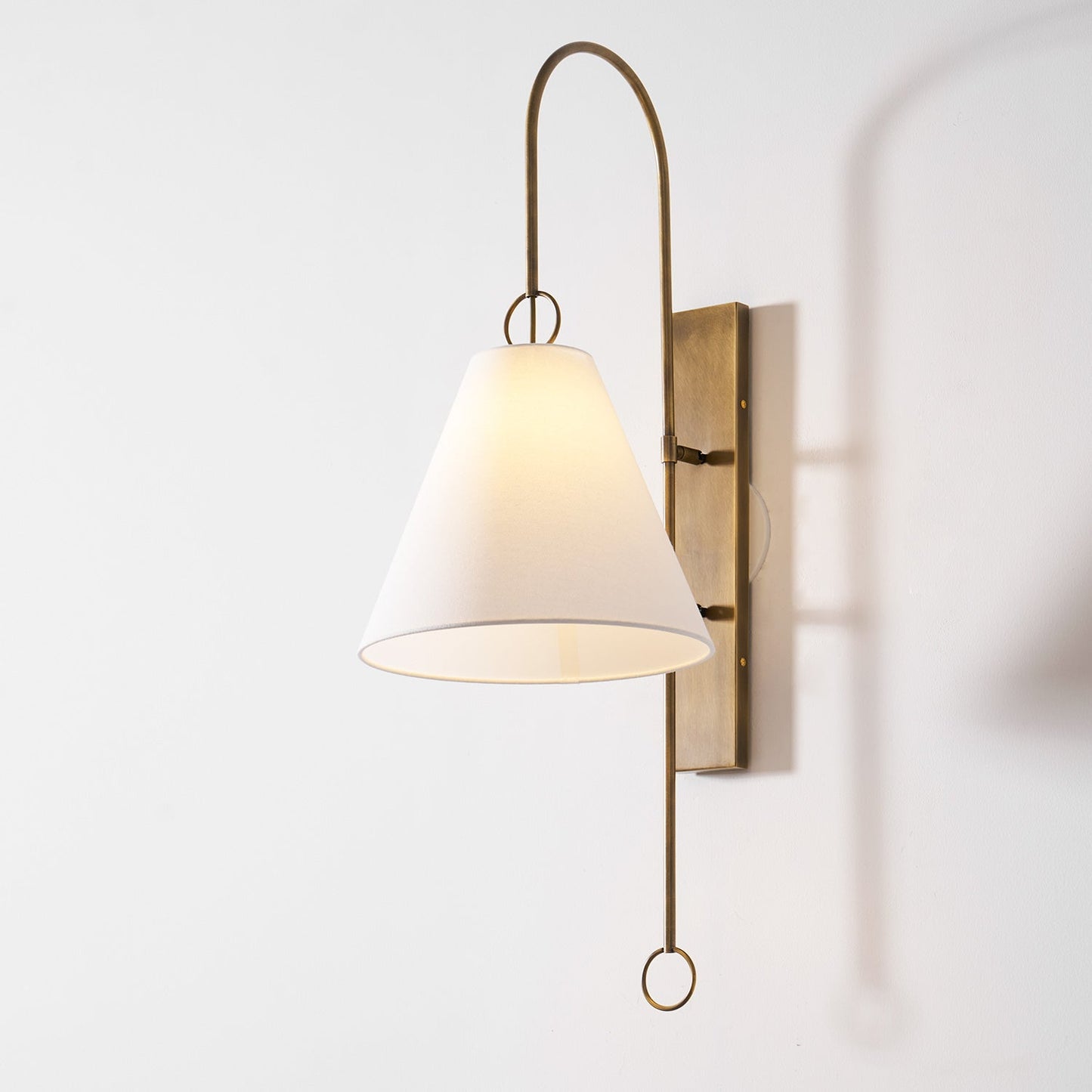 Yara Wall Lamp