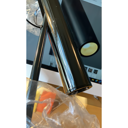 Liror Minimalist Line Pendant Light