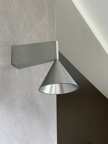 Caris Aluminum Wall Lamp