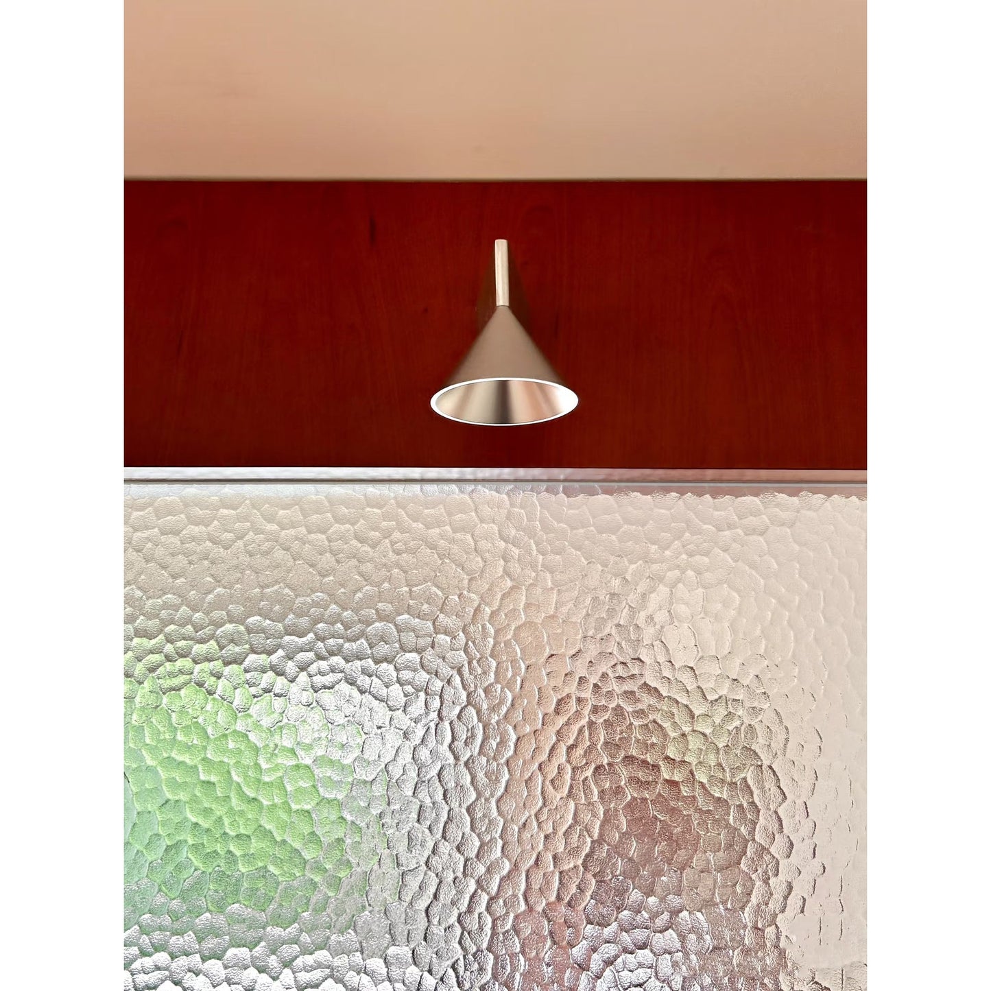 Caris Aluminum Wall Lamp
