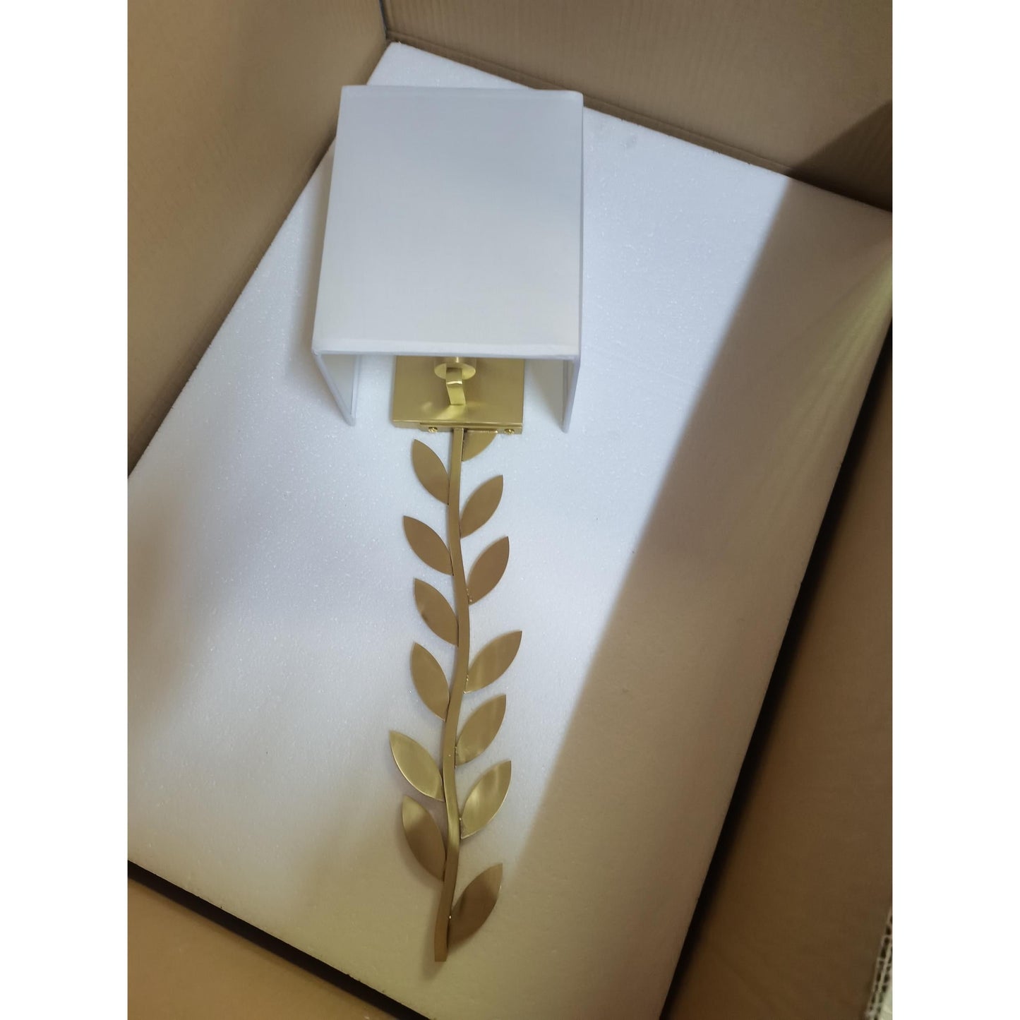 Gilara Grove Wall Lamp