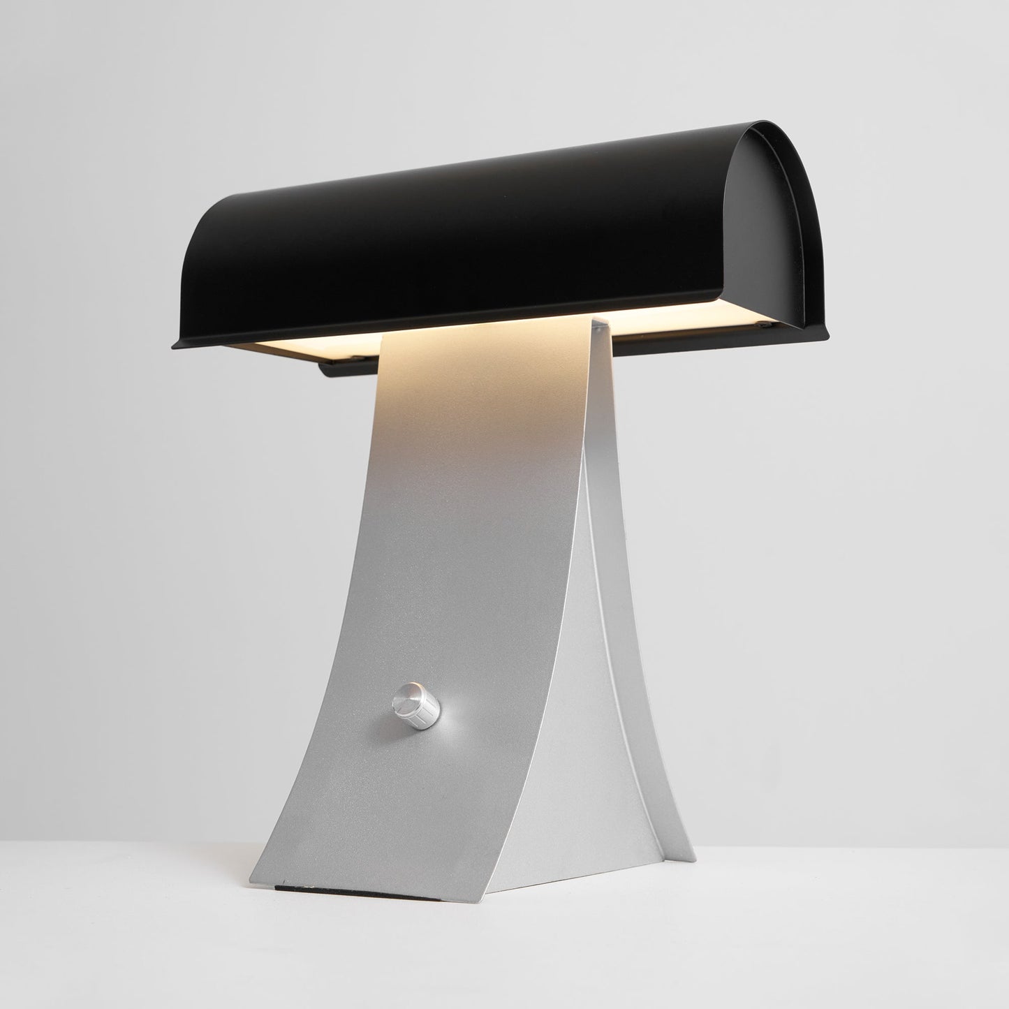 Kesora Table Lamp