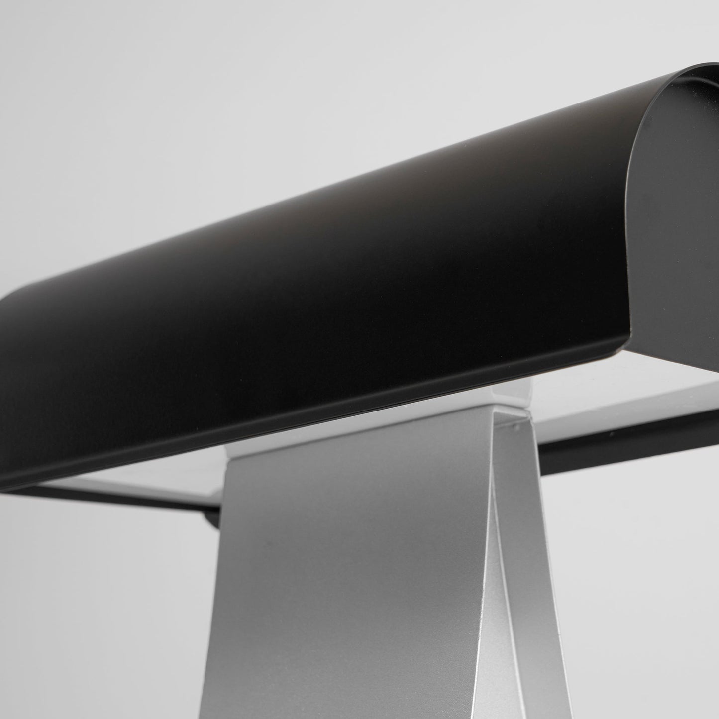 Kesora Table Lamp