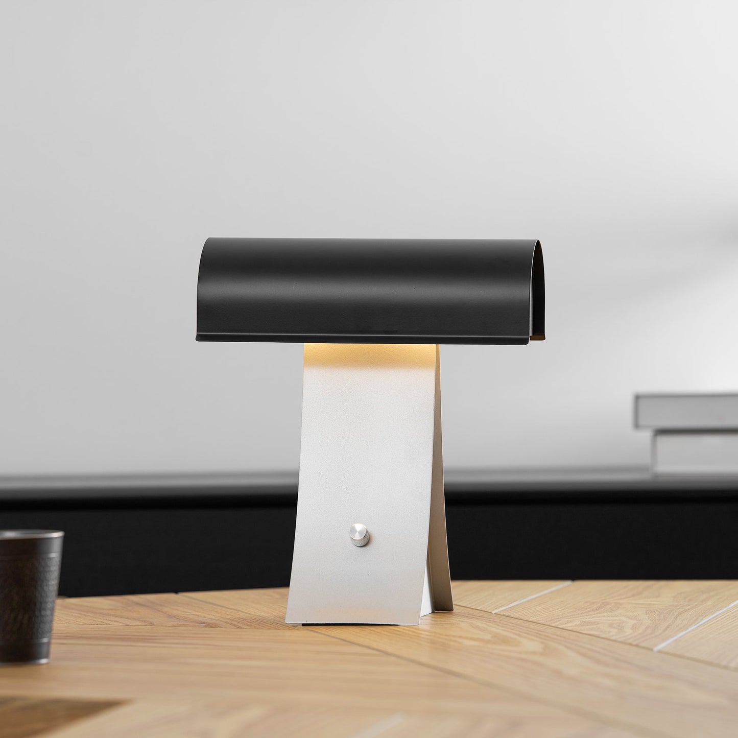 Kesora Table Lamp
