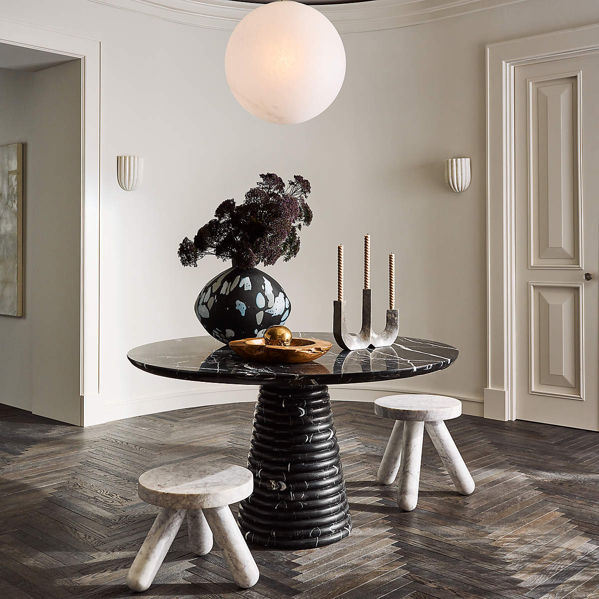 Yaris Fluted Wall Lamp