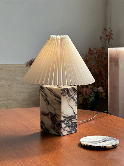 Solan Table Lamp
