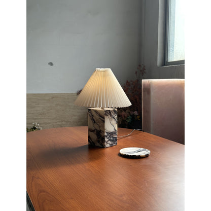 Solan Table Lamp