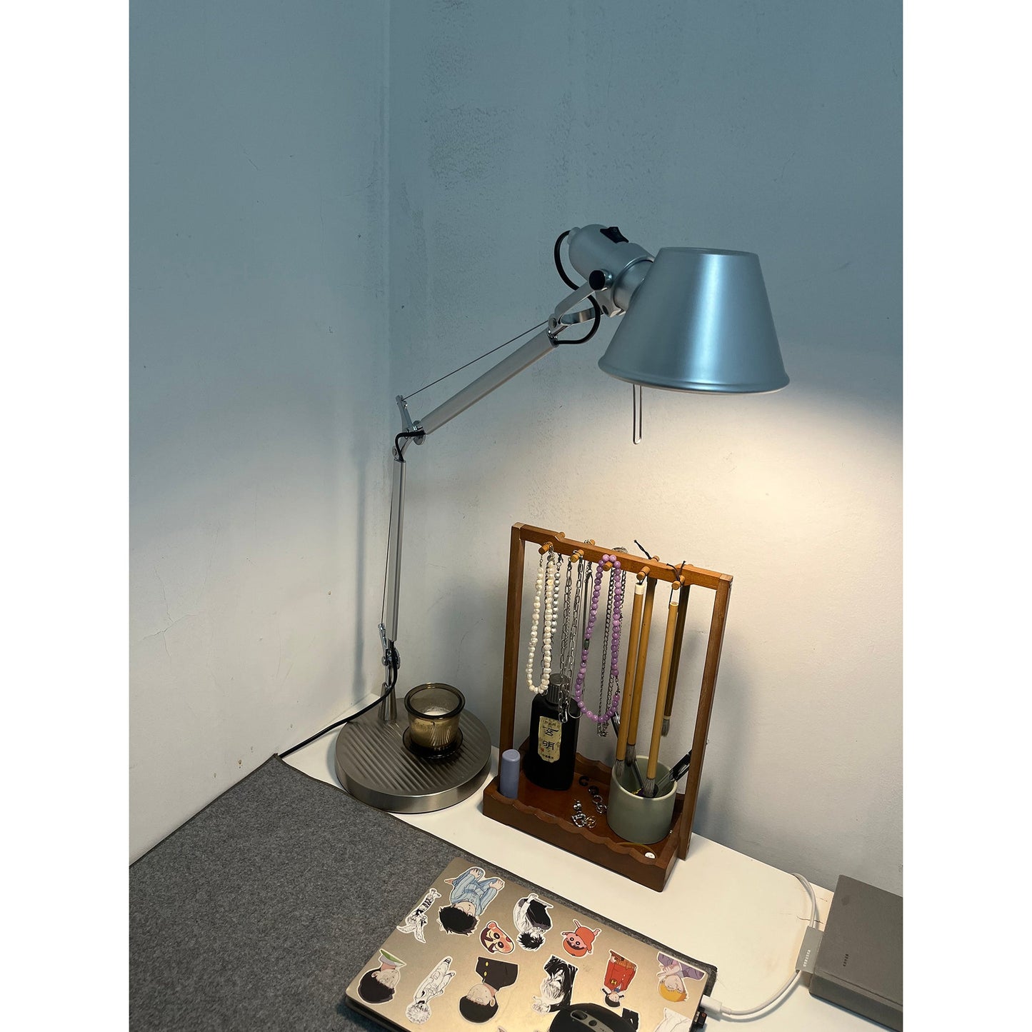 Maren Aluminum Desk Lamp
