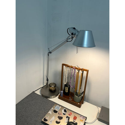 Maren Aluminum Desk Lamp