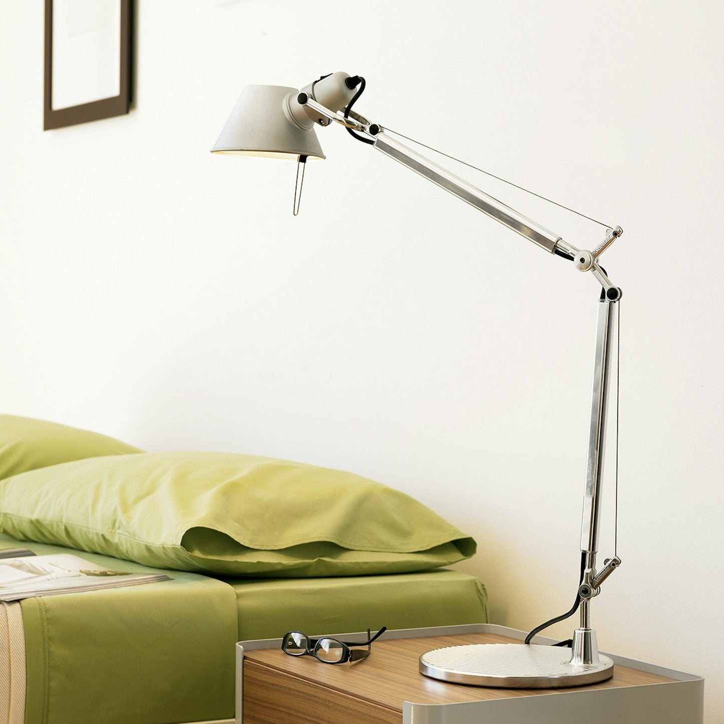 Maren Aluminum Desk Lamp