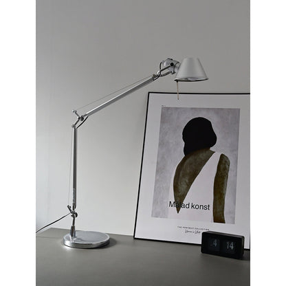 Maren Aluminum Desk Lamp