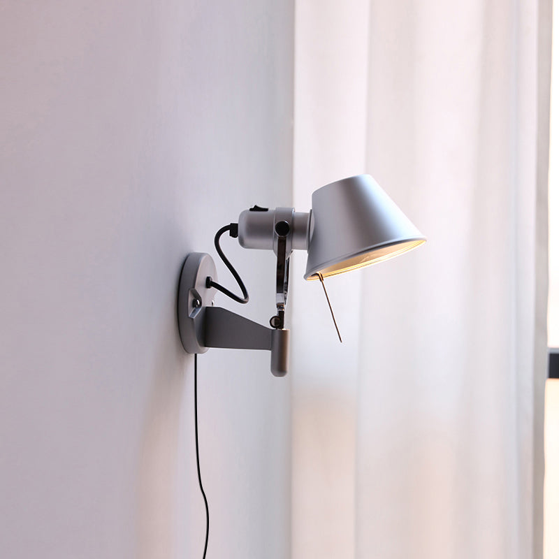 Dovora Rocker Arm Plug-in Sconce