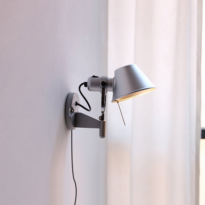 Dovora Rocker Arm Plug-in Sconce