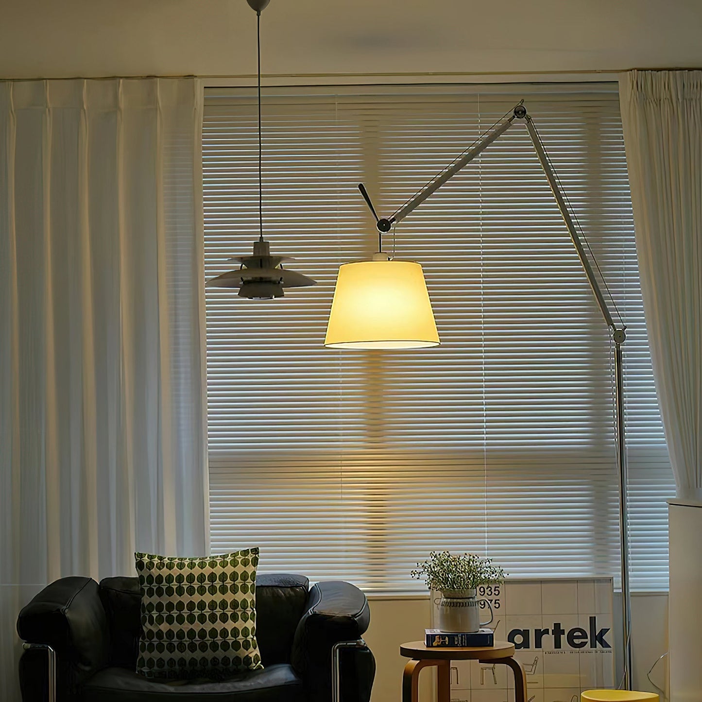 Kira Floor Lamp