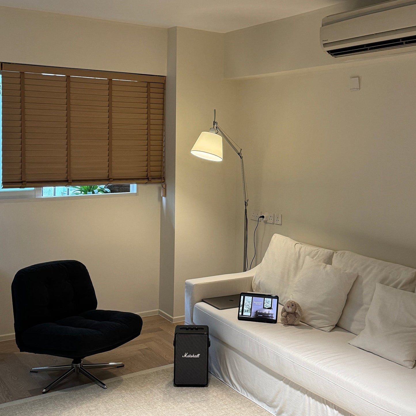 Kira Floor Lamp