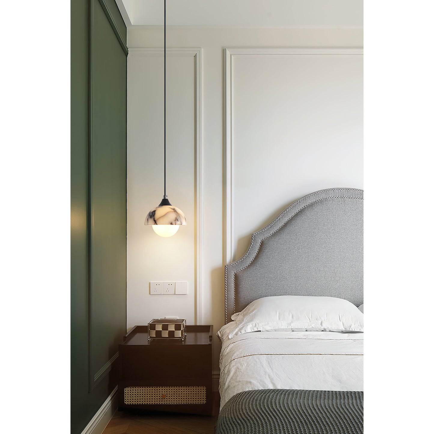 Helia Marble Pendant Lamp