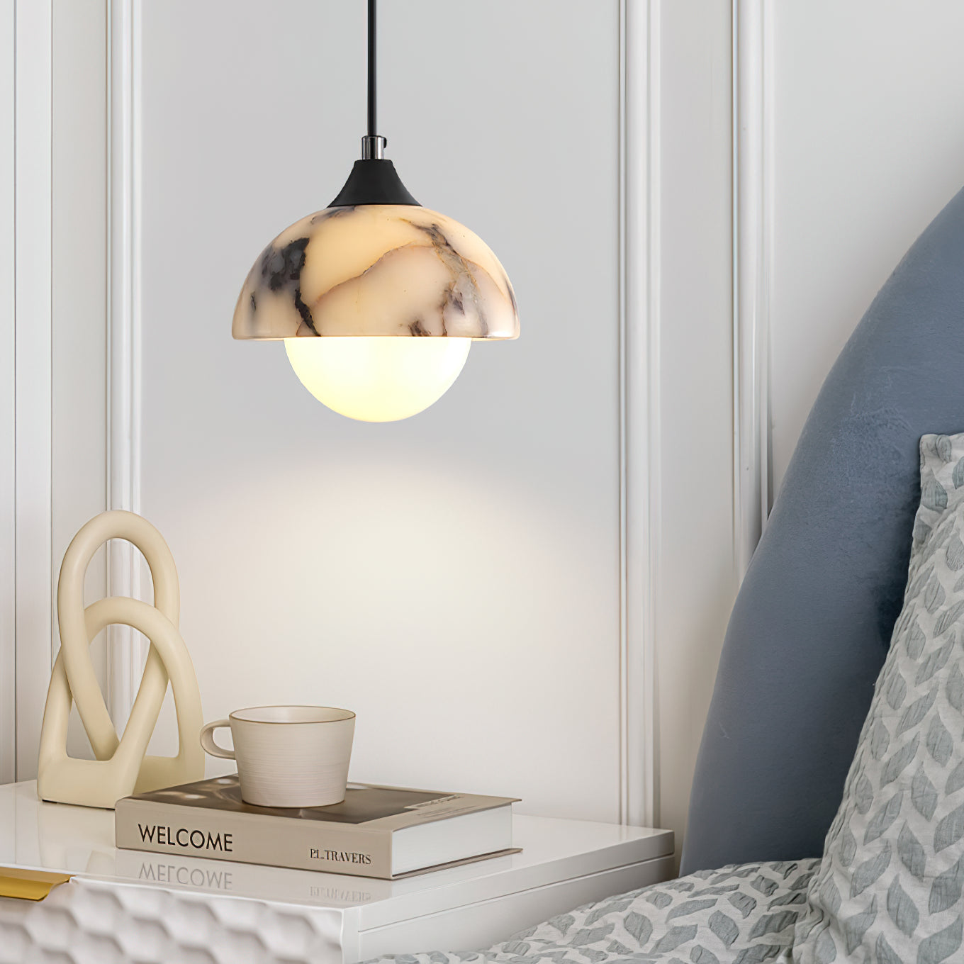 Helia Marble Pendant Lamp