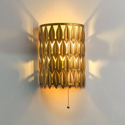 Frida Wall Lamp