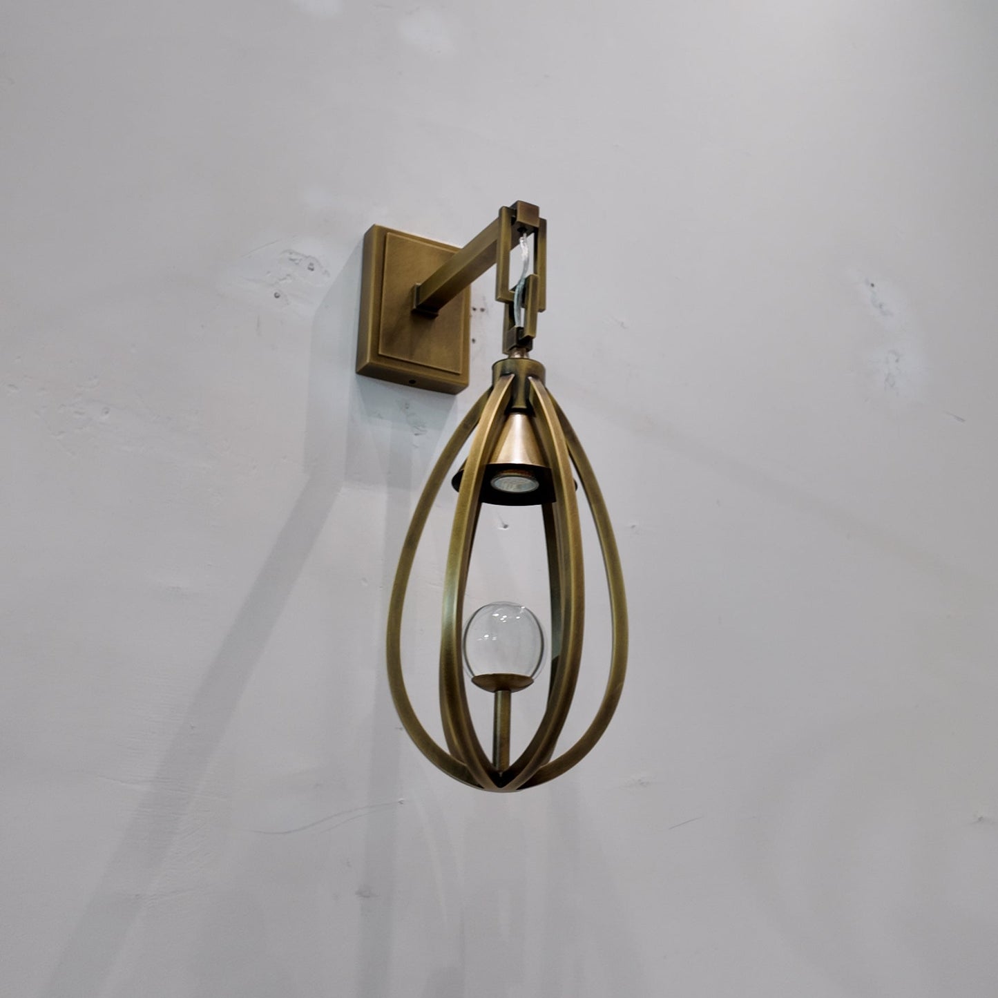 Vionyn Wall Lamp