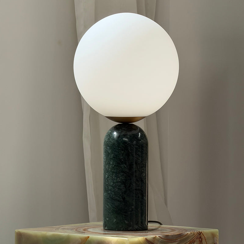 Kiris Table Lamp