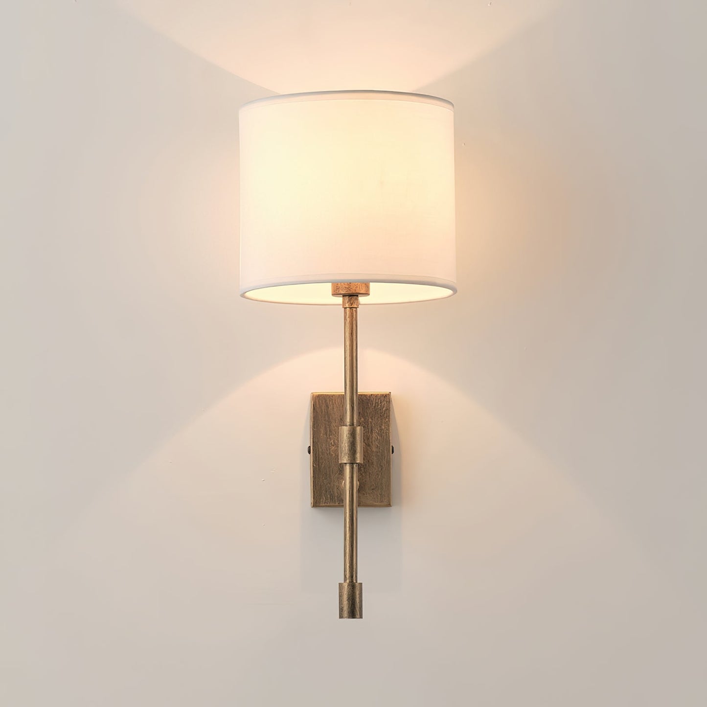 Vence Wall Lamp