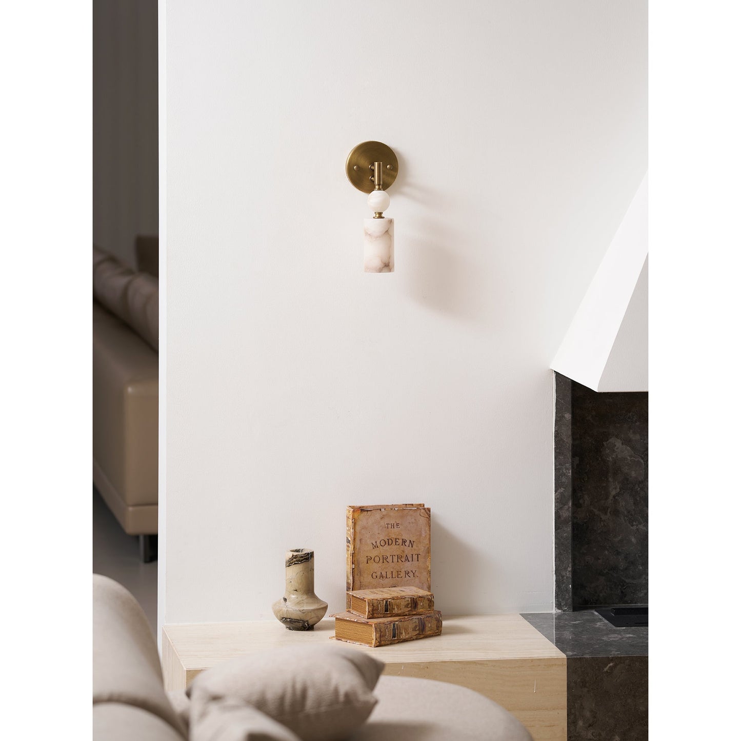 Kingston Marble Wall Lamp