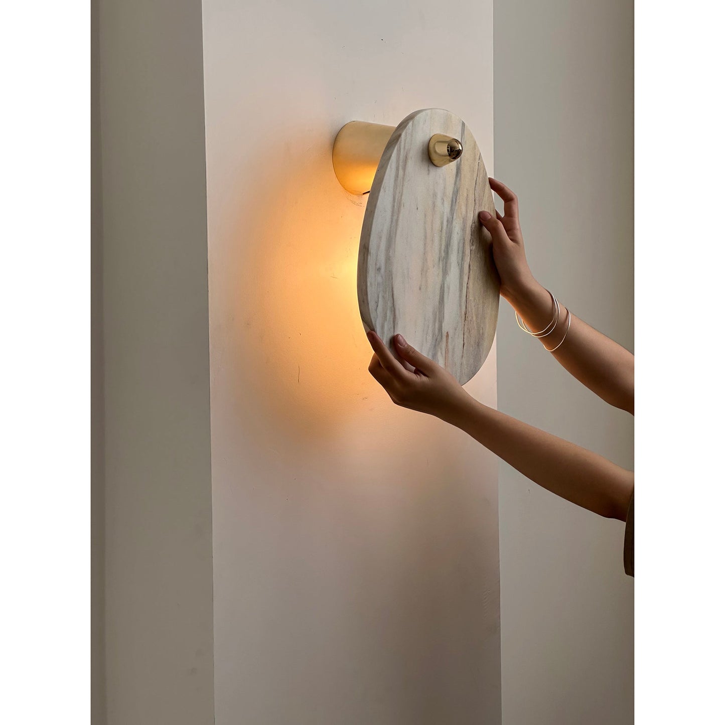 Lyson Marble Wall Lamp