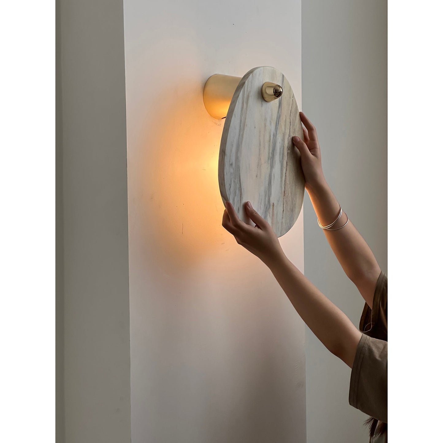 Lyson Marble Wall Lamp