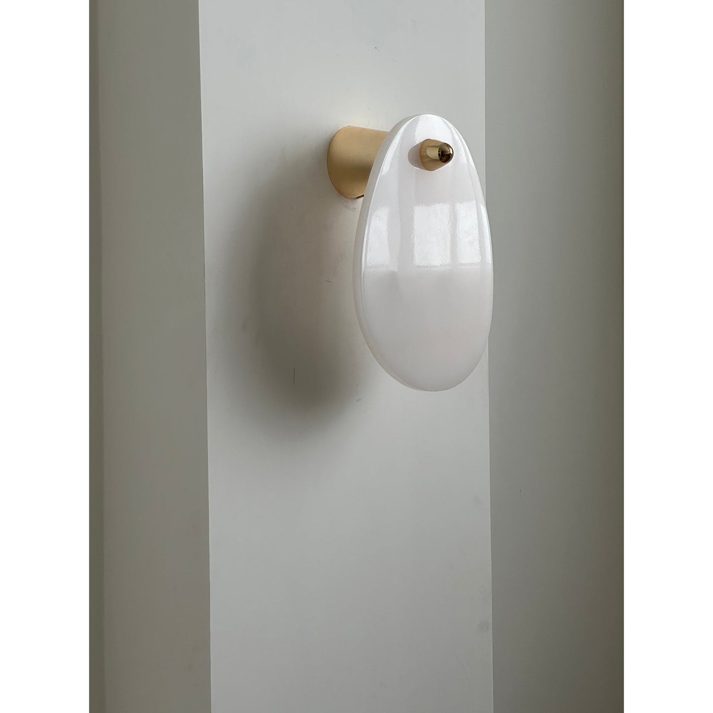Lyson Marble Wall Lamp