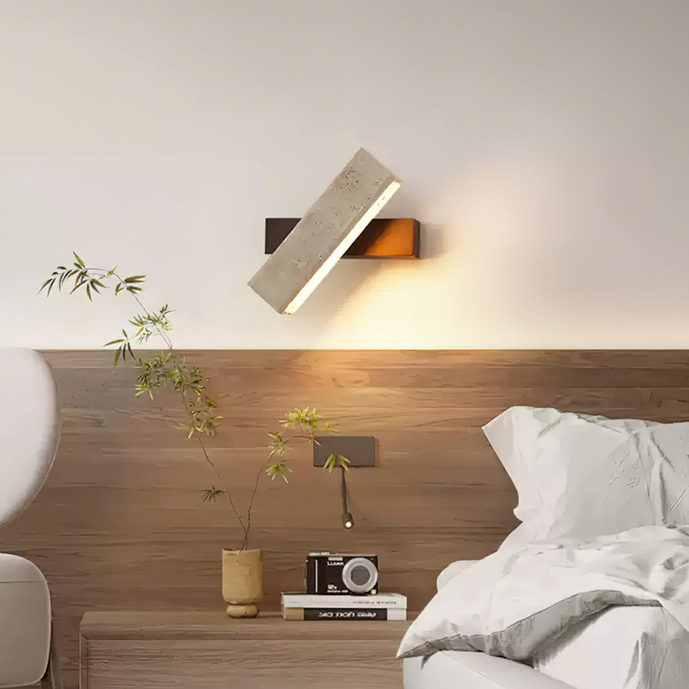 Solora Linear Wall Lamp