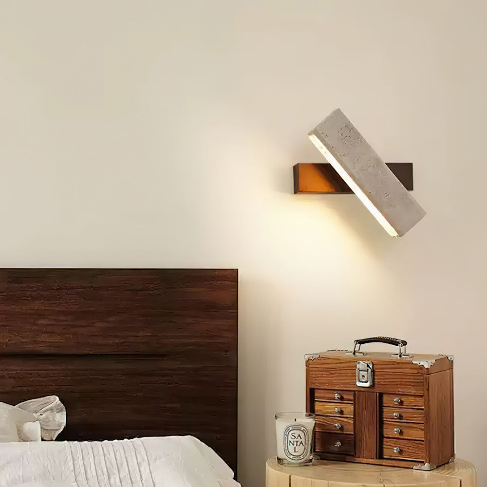 Solora Linear Wall Lamp