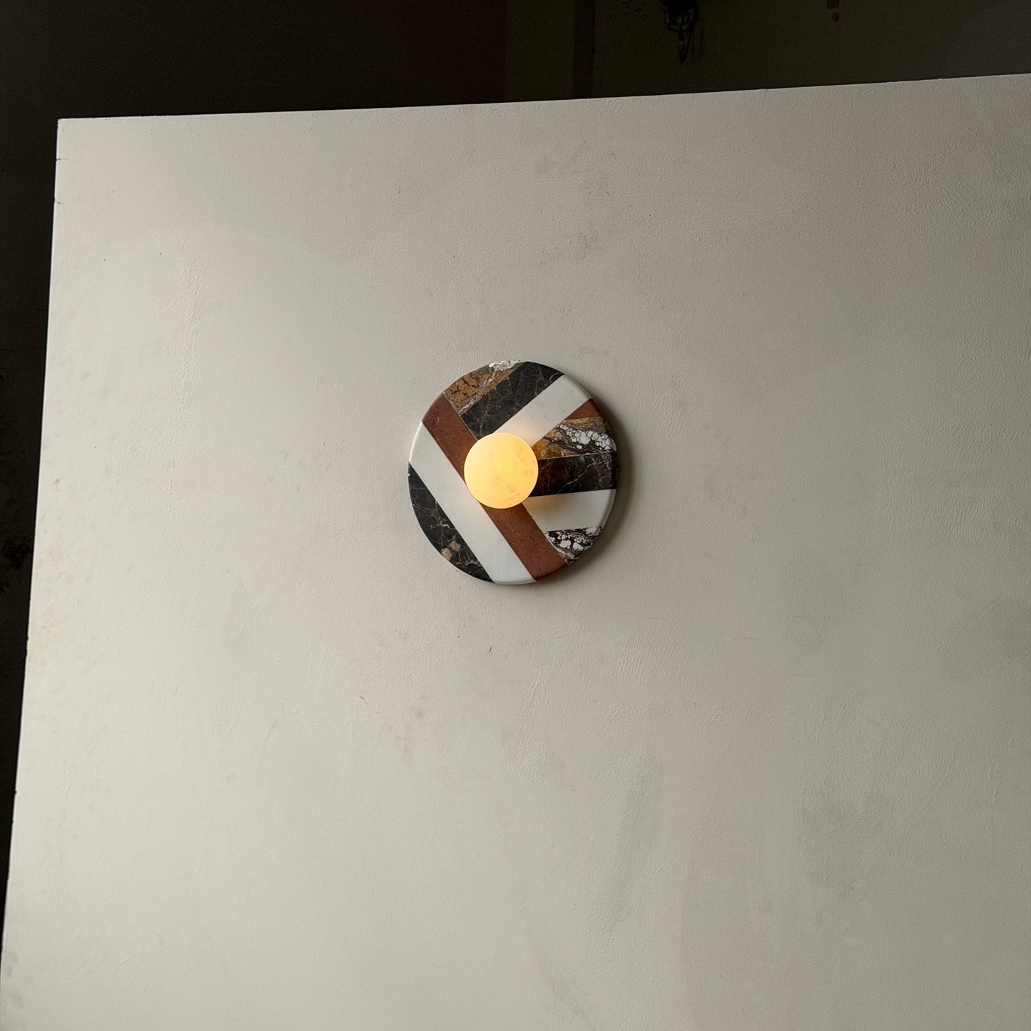 Digitalis Marble Wall Lamp