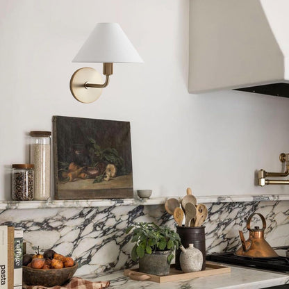 Wynine Wall Lamp