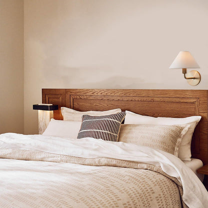 Wynine Wall Lamp