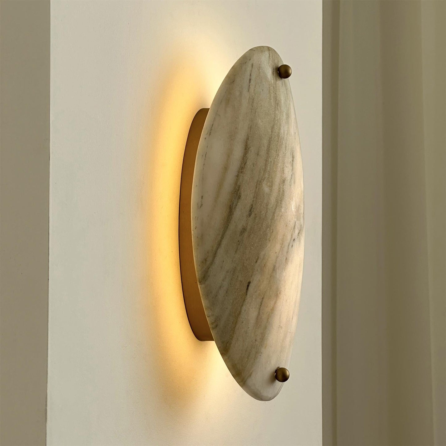 Lysine Alabaster Wall Lamp