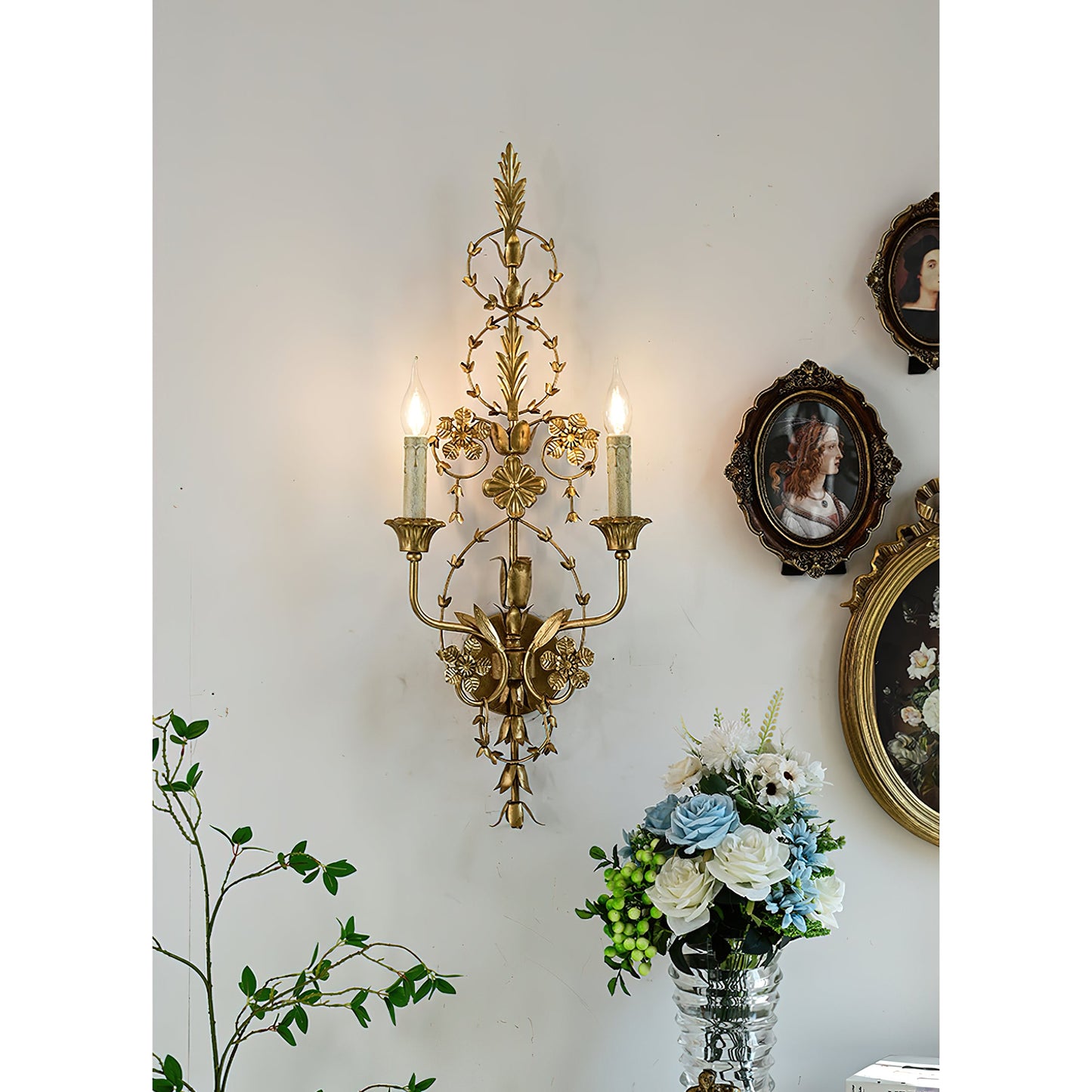 Seron Wall Lamp