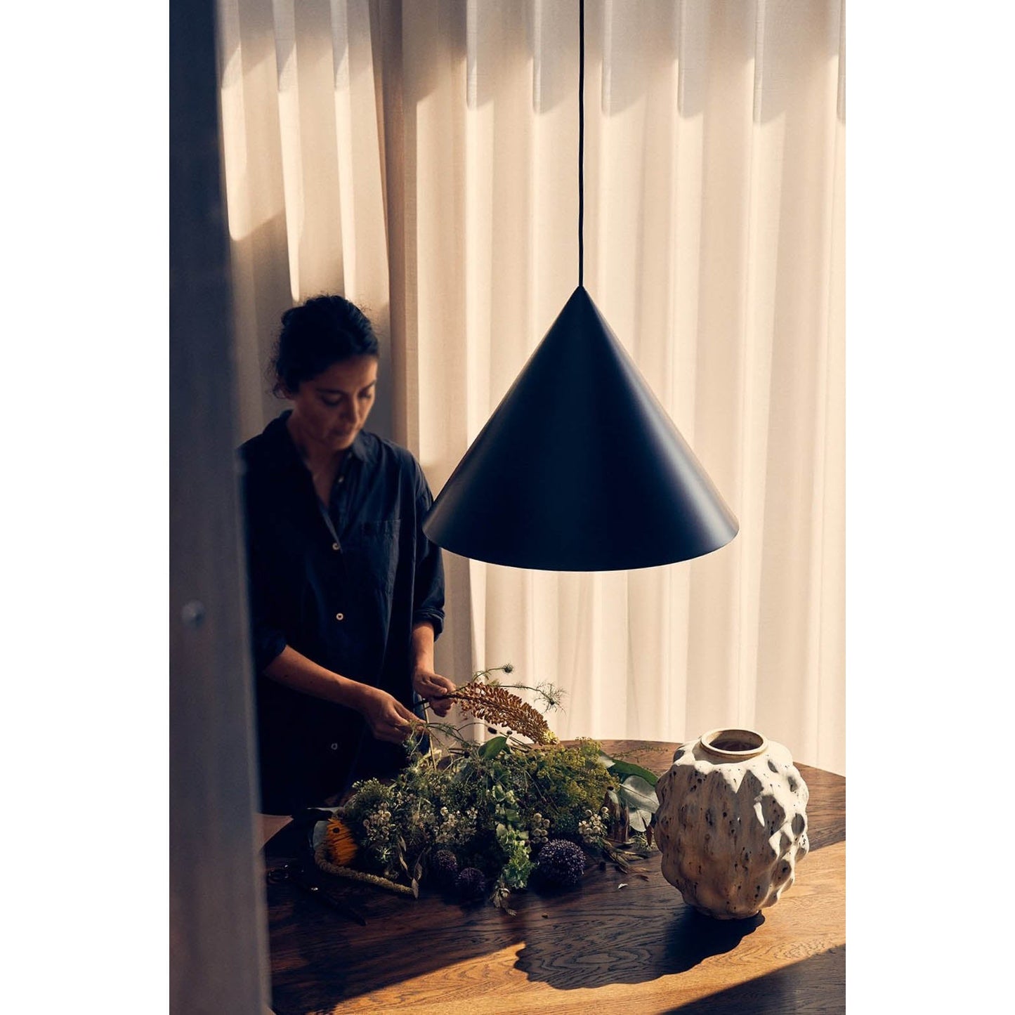 Hesora Pendant Lamp