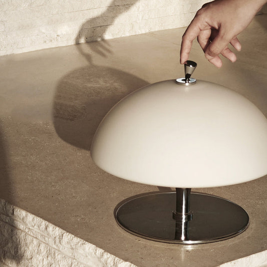Renara Table Lamp (Built-in Battery)