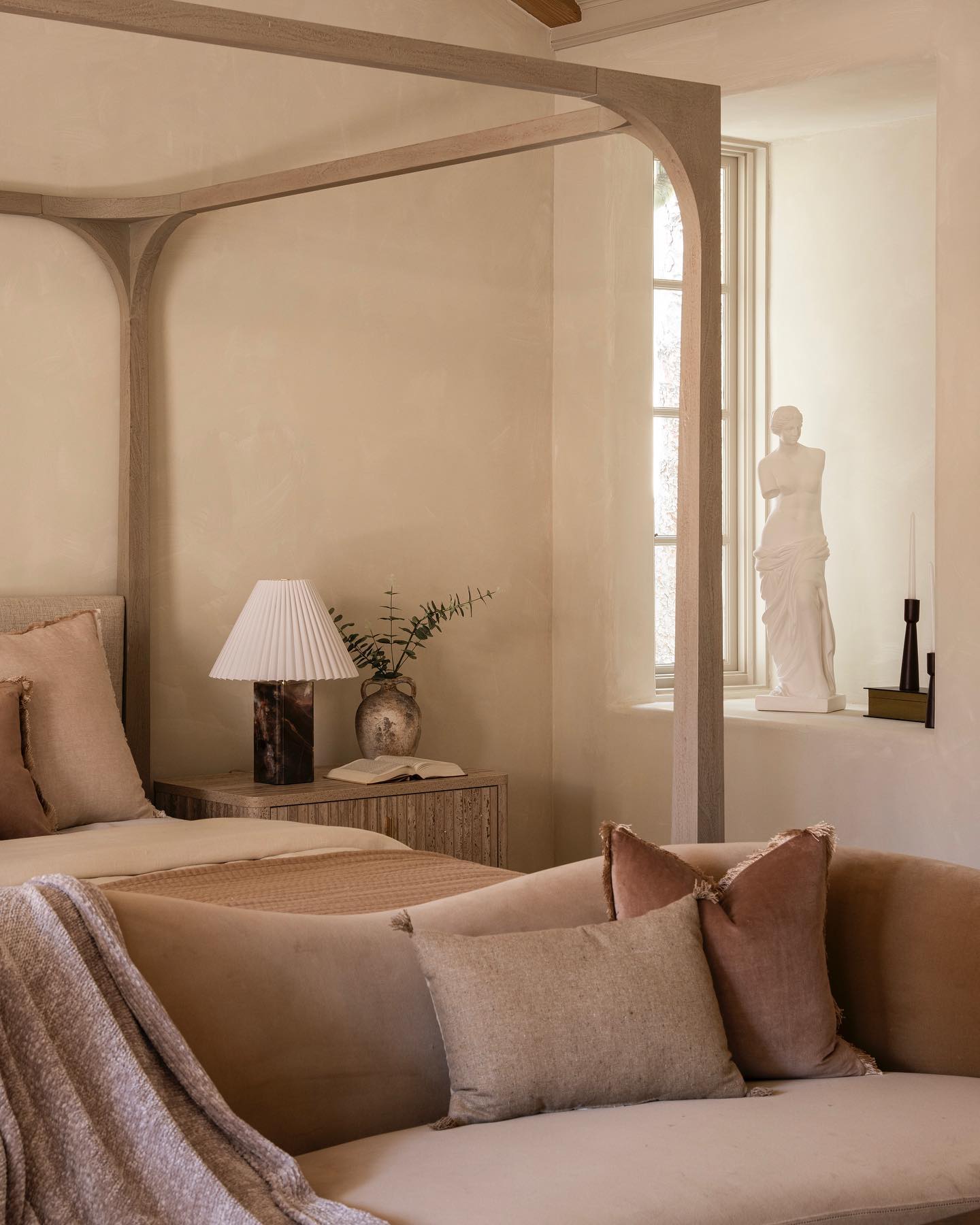 Eastleigh Marble Table Lamp
