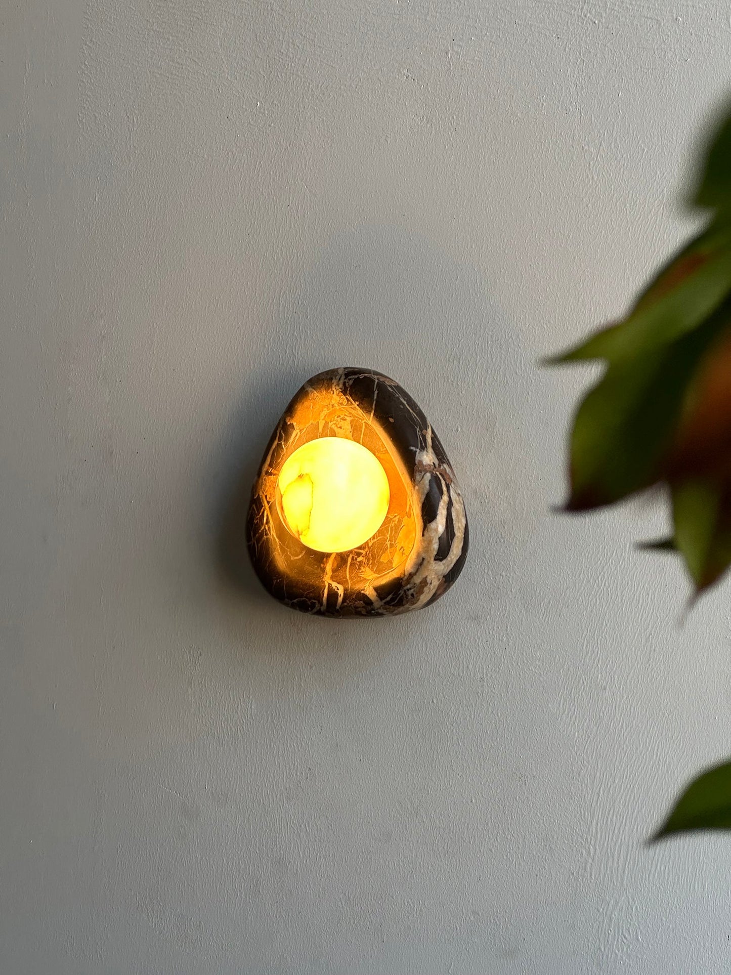 Black Pearl Marble Wall Lamp