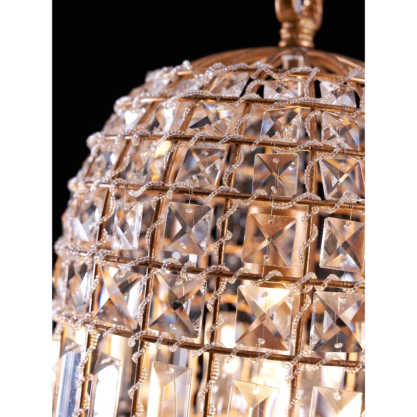 Zelie Crystal Pendant Lamp