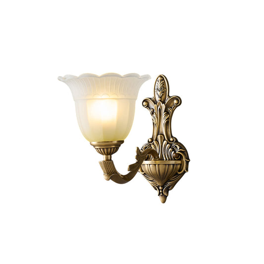 Vesor Flower Brass Sconce