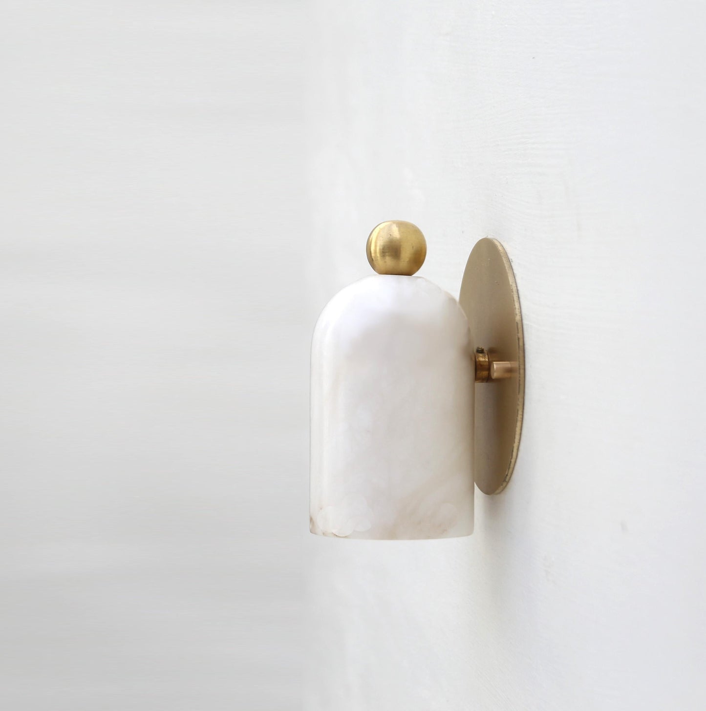 Sylvain Alabaster Wall Lamp