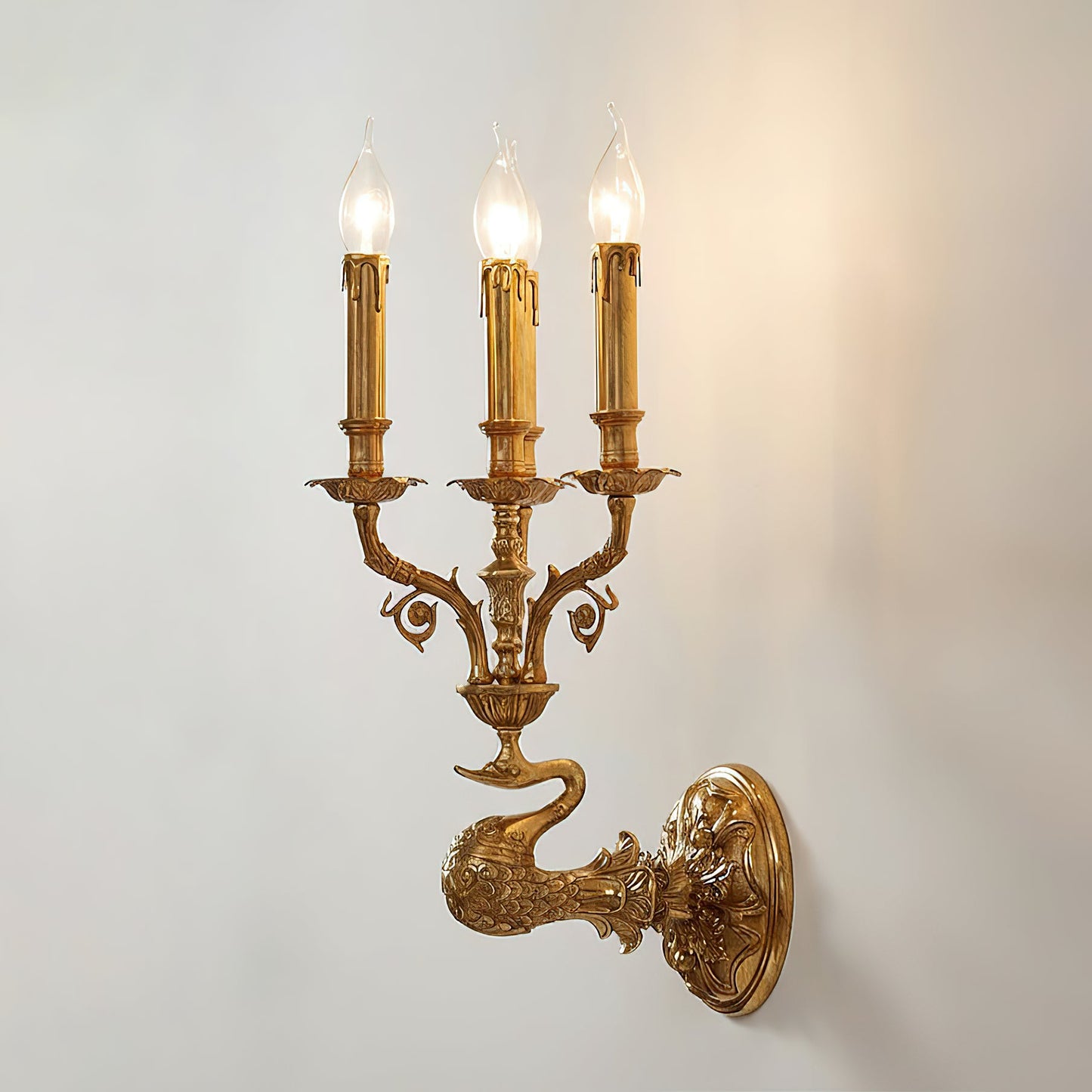Renis Palace Wall Lamp