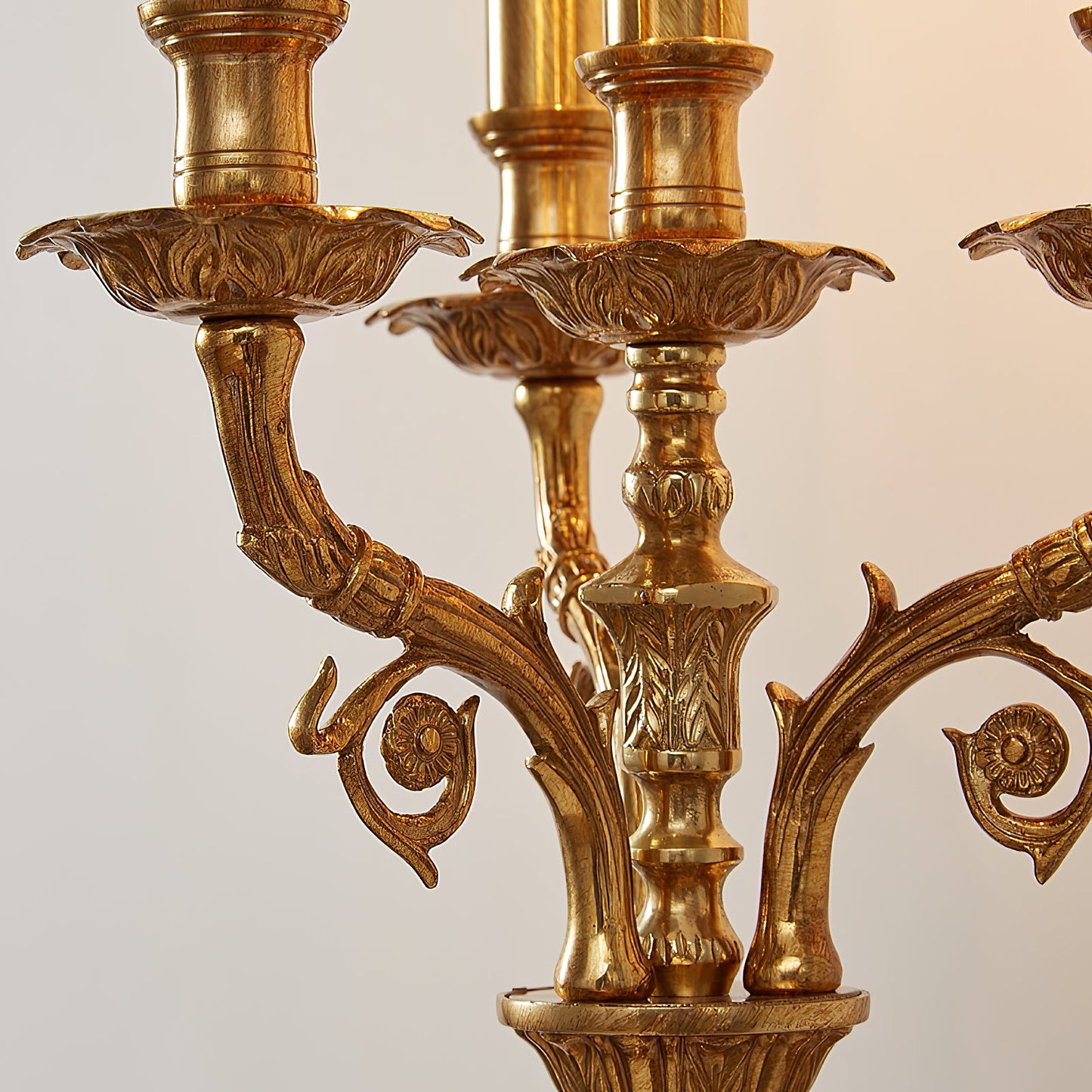 Renis Palace Wall Lamp