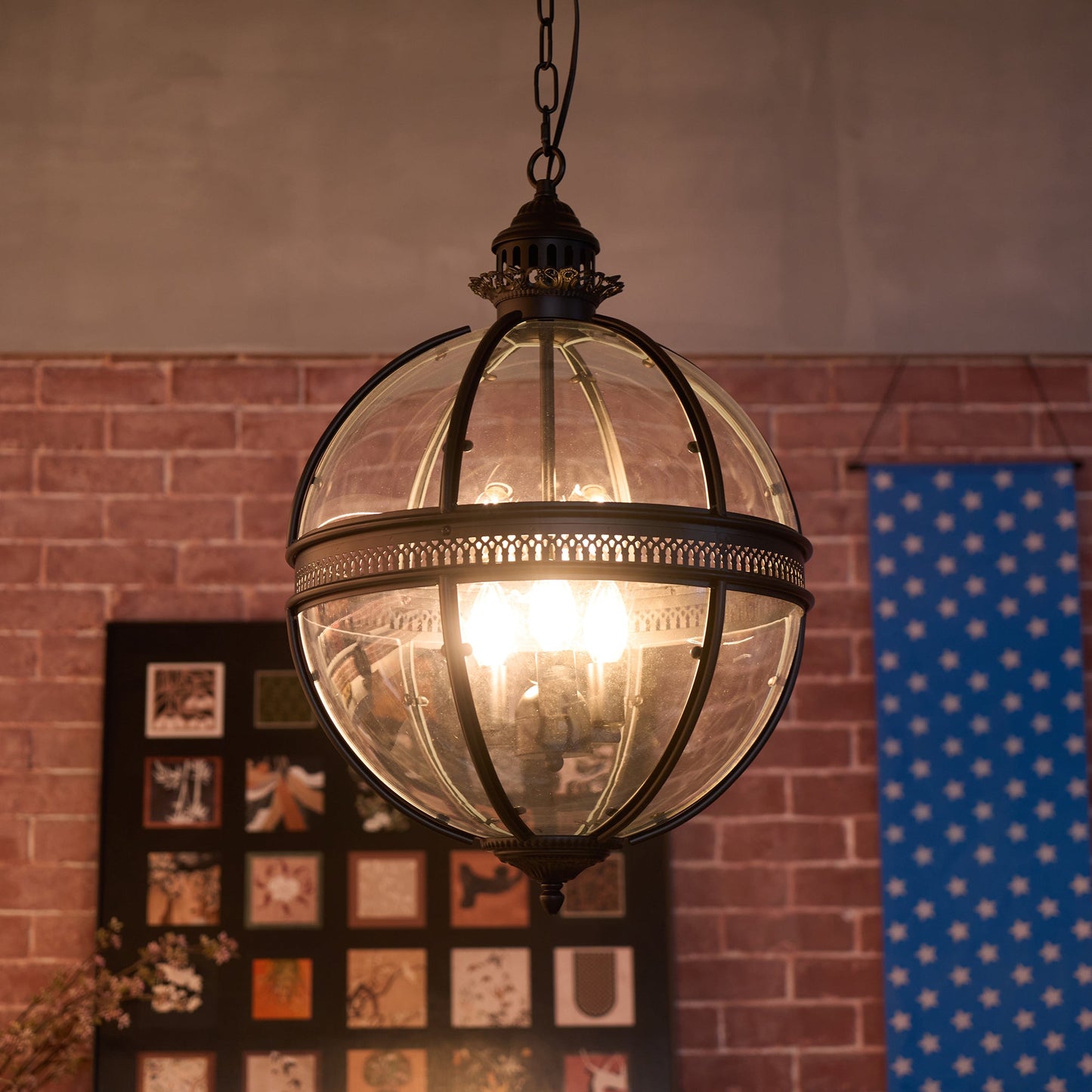 Fuchsia Pendant Light