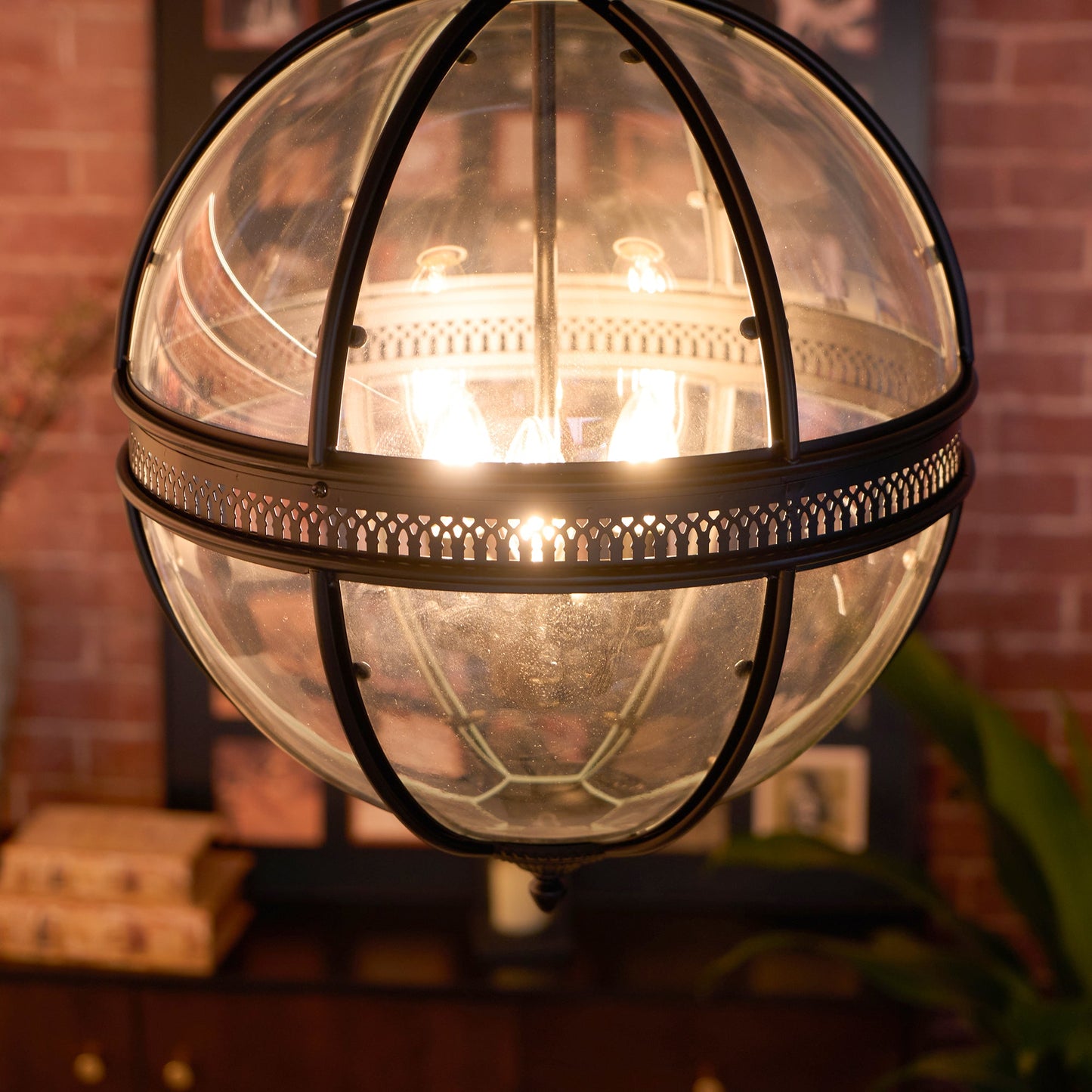 Fuchsia Pendant Light