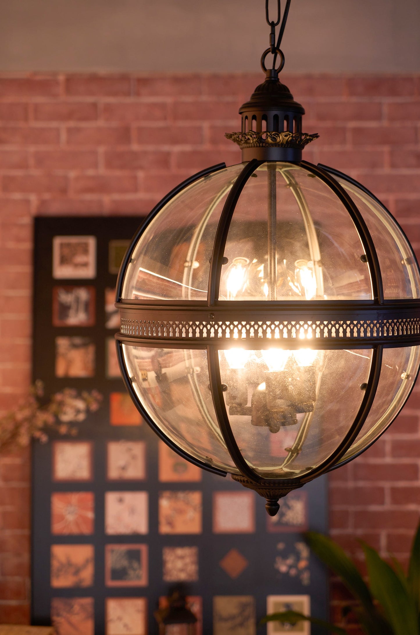 Fuchsia Pendant Light