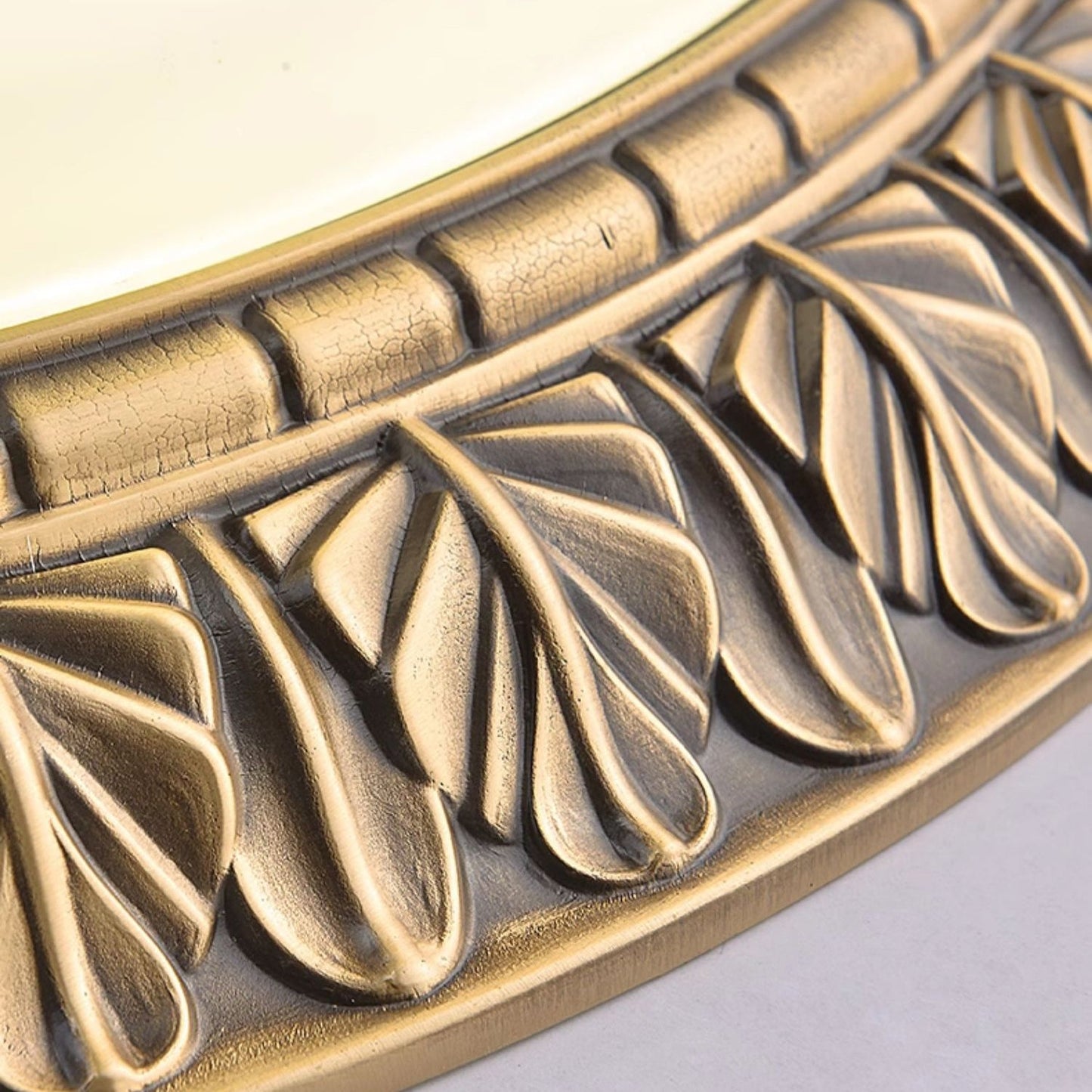 Corora Flush Ceiling Lamp